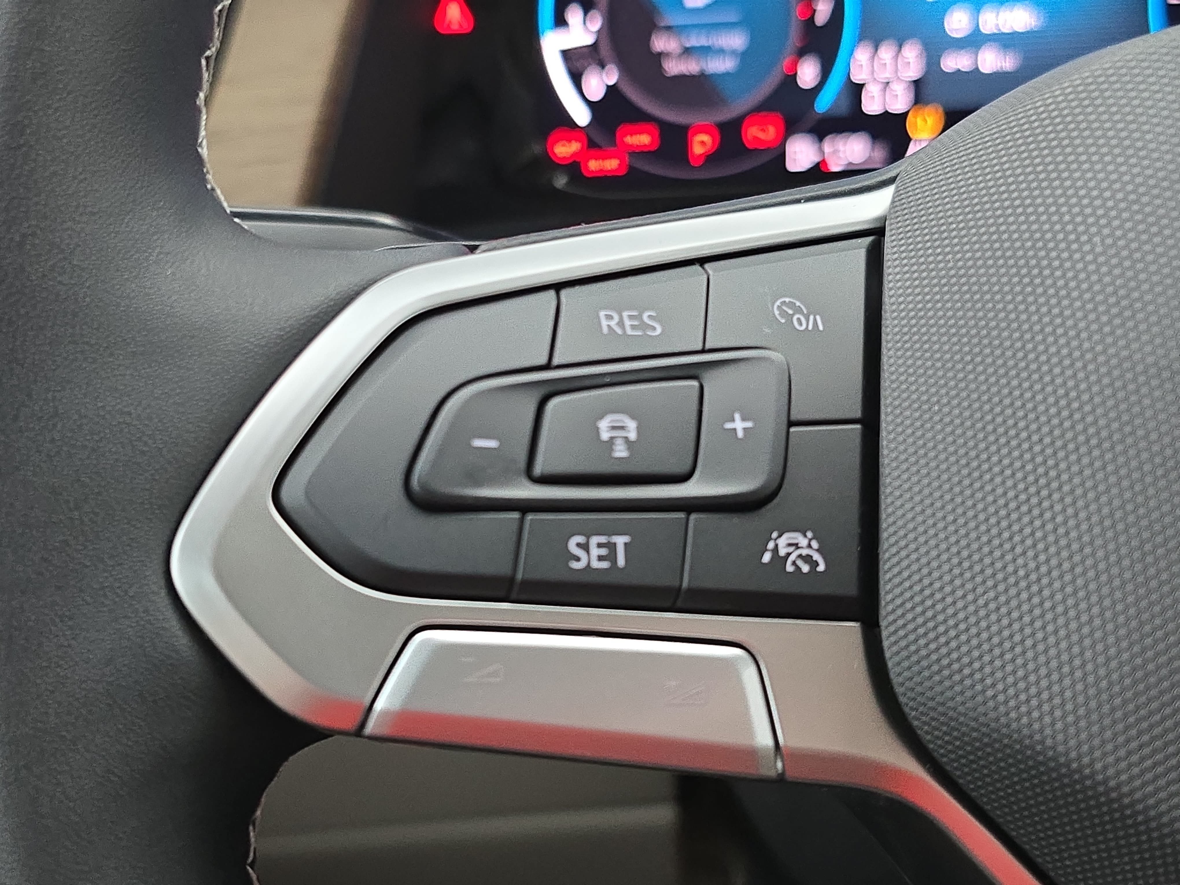 New 2026 Volkswagen Atlas SE AWD/4WD image 18