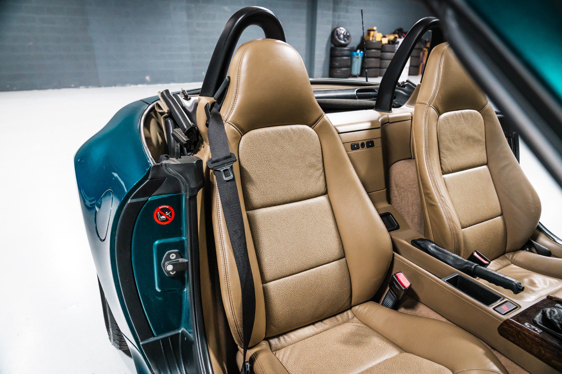 Used 1999 BMW Z3 2.5i RWD image 19