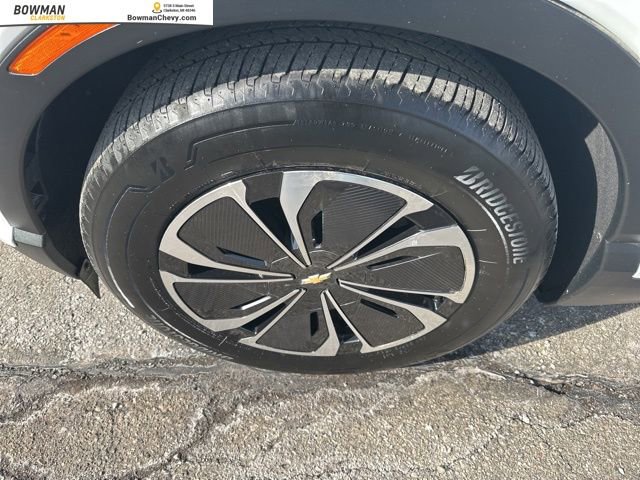 Used 2024 Chevrolet Blazer EV LT image 11