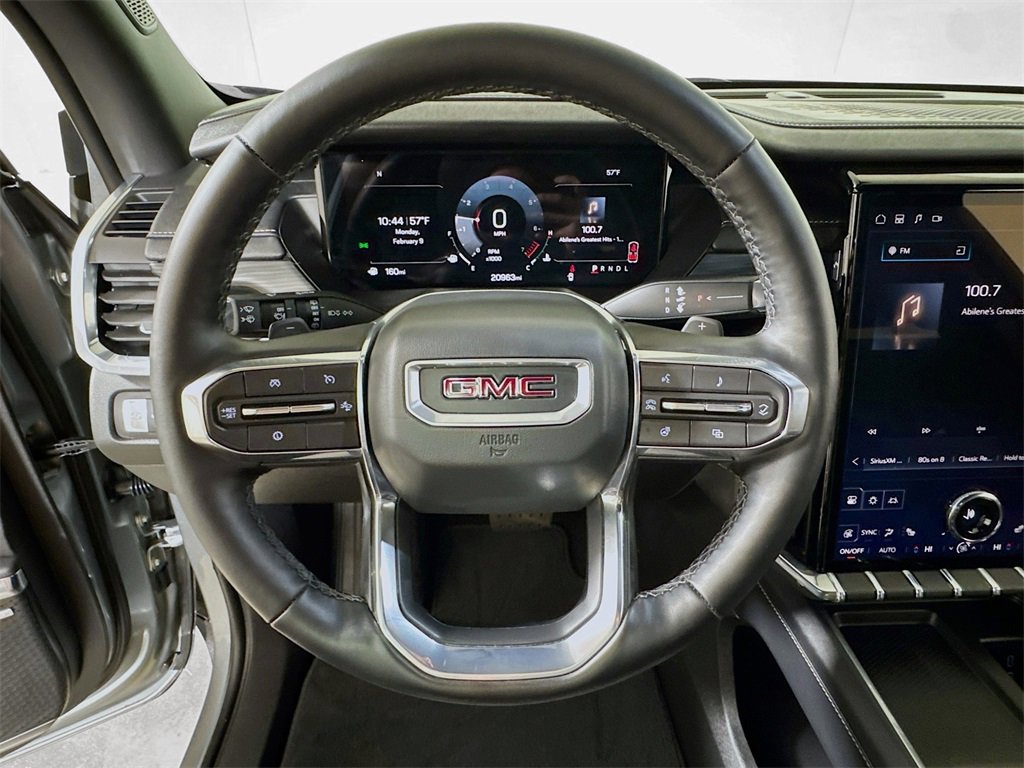 Used 2025 GMC Acadia Elevation image 8