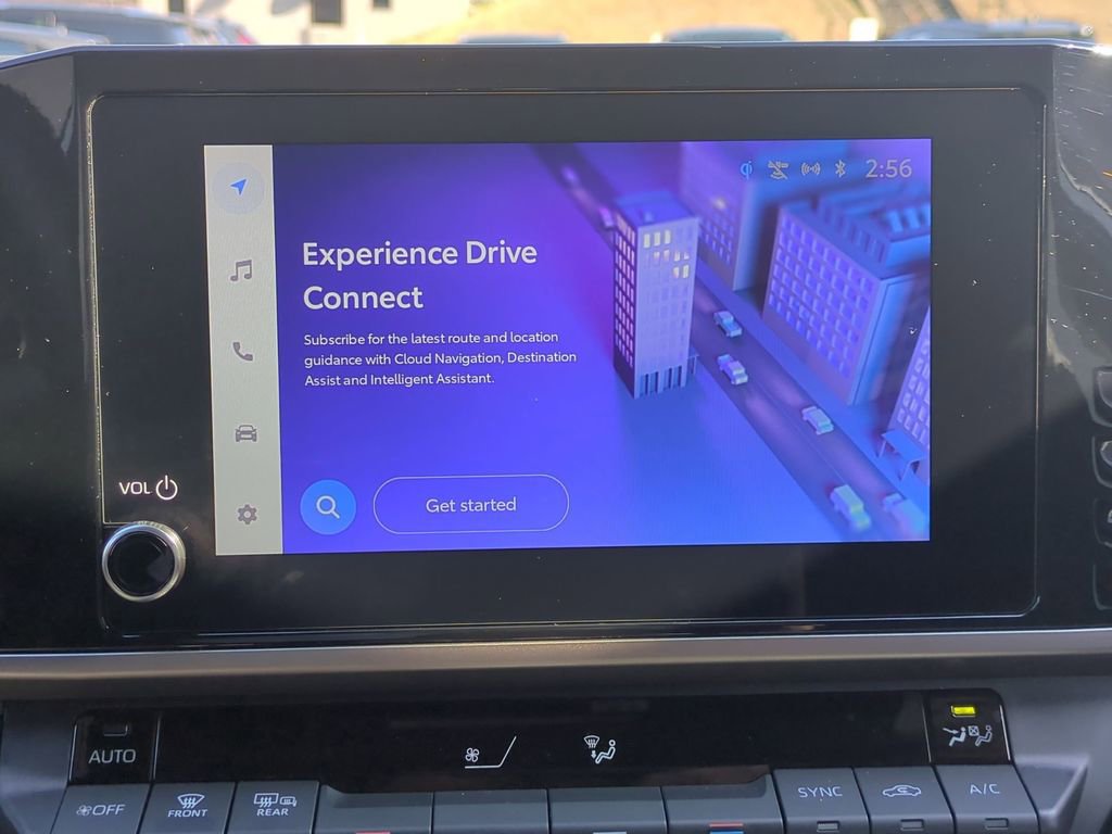 Used 2025 Toyota Camry SE image 17