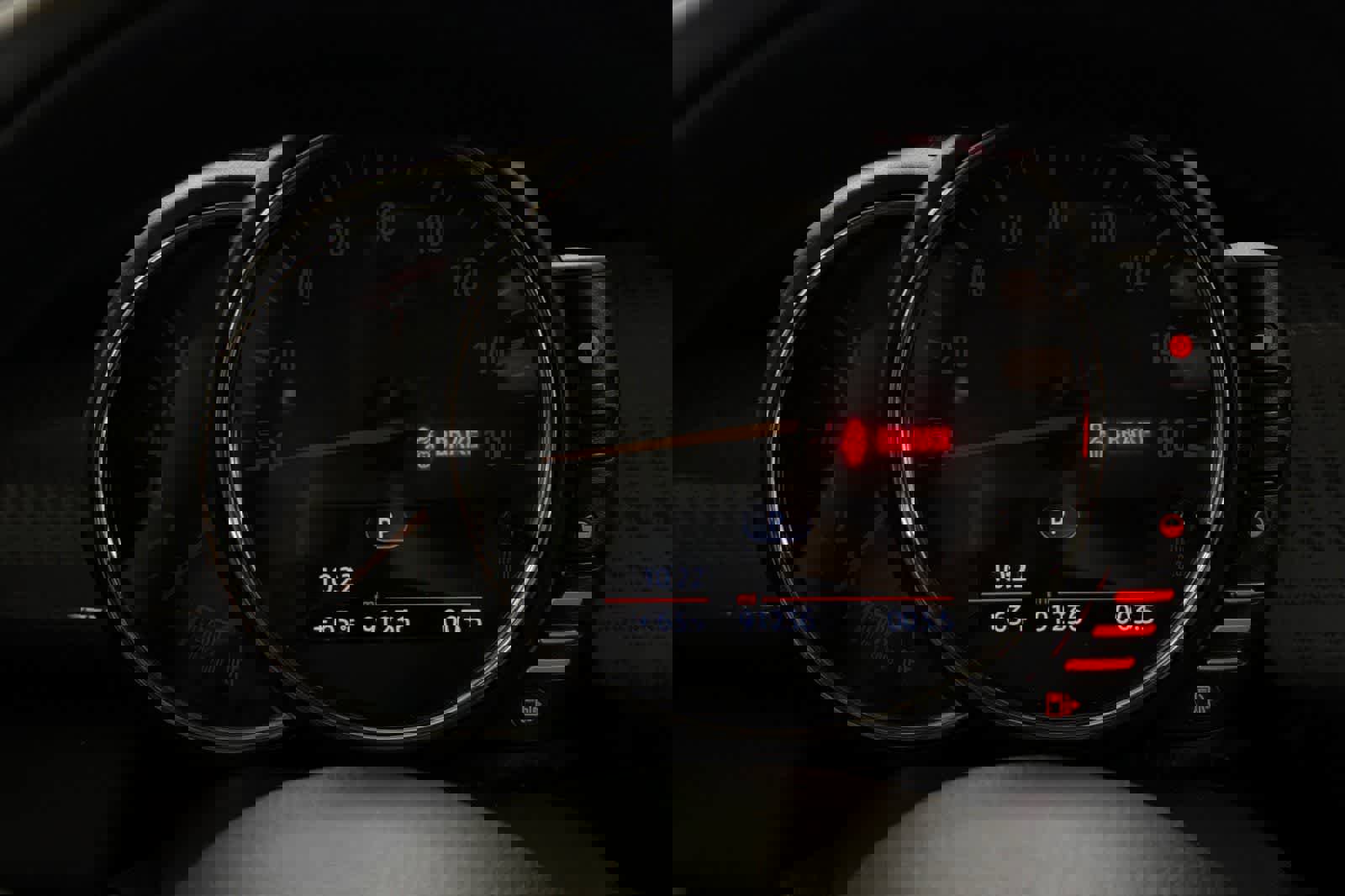 Used 2016 MINI Cooper 2-Door Hardtop image 23