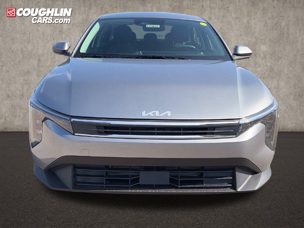 New 2026 Kia K4 FWD image 2