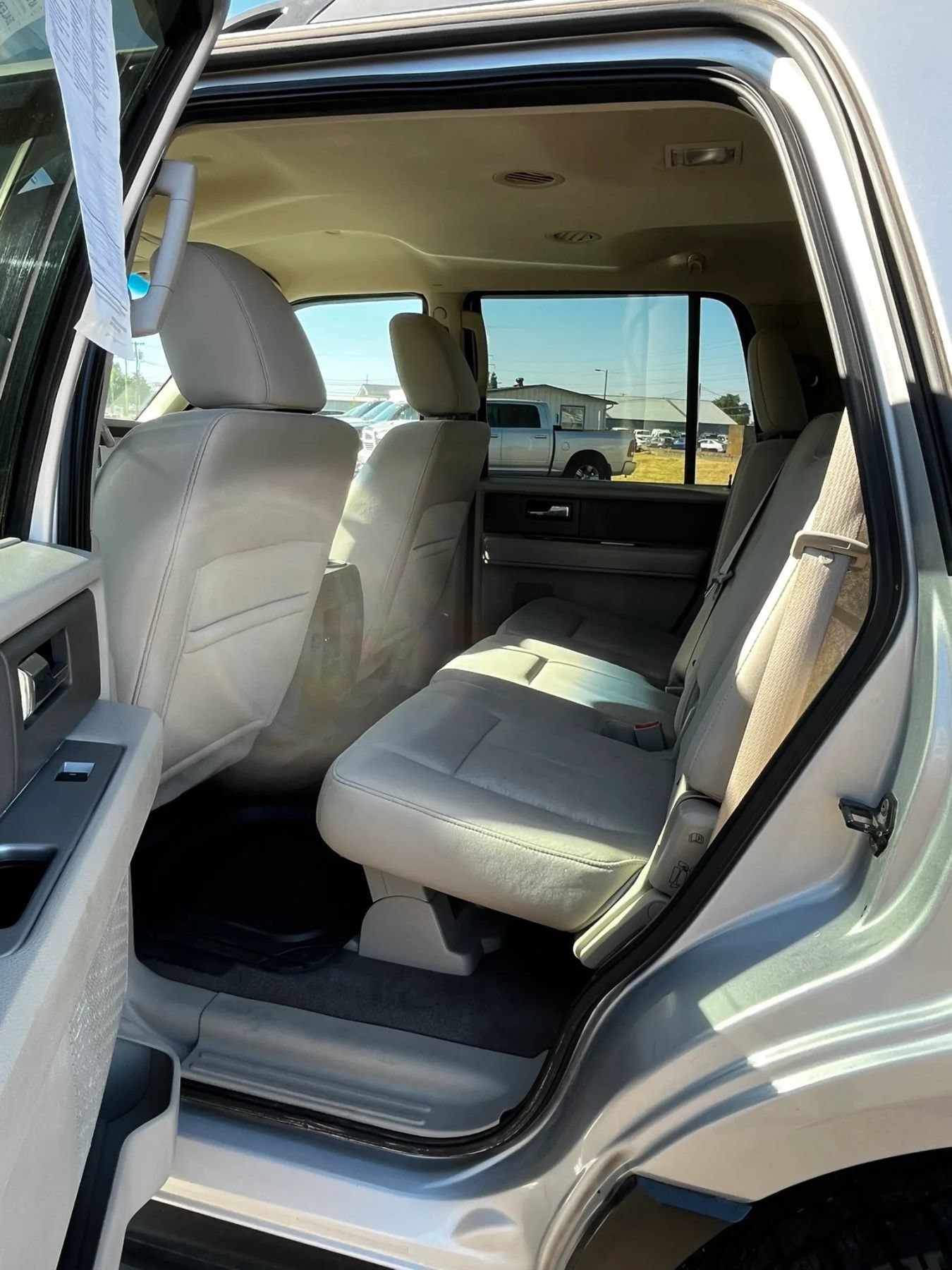 Used 2011 Ford Expedition XL w/ HD Trailer Tow Pkg AWD/4WD image 11
