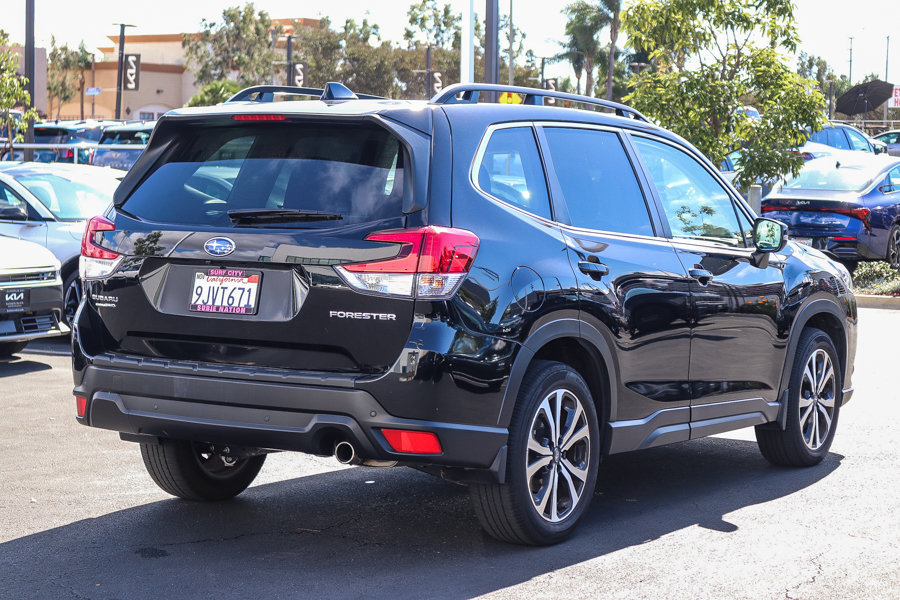 Used 2023 Subaru Forester Limited w/ Popular Package #2 AWD/4WD image 6