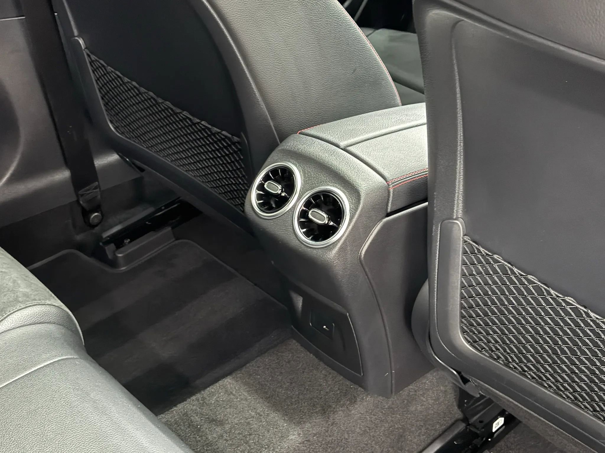 Used 2022 Mercedes-Benz A 220 4MATIC image 33