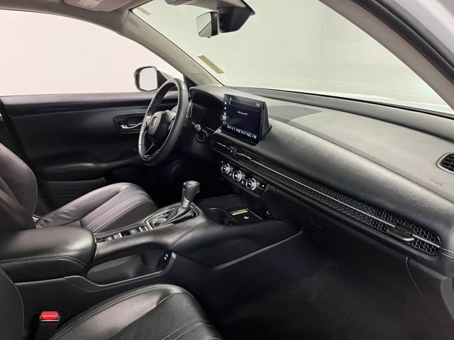 Used 2024 Honda HR-V EX-L image 11