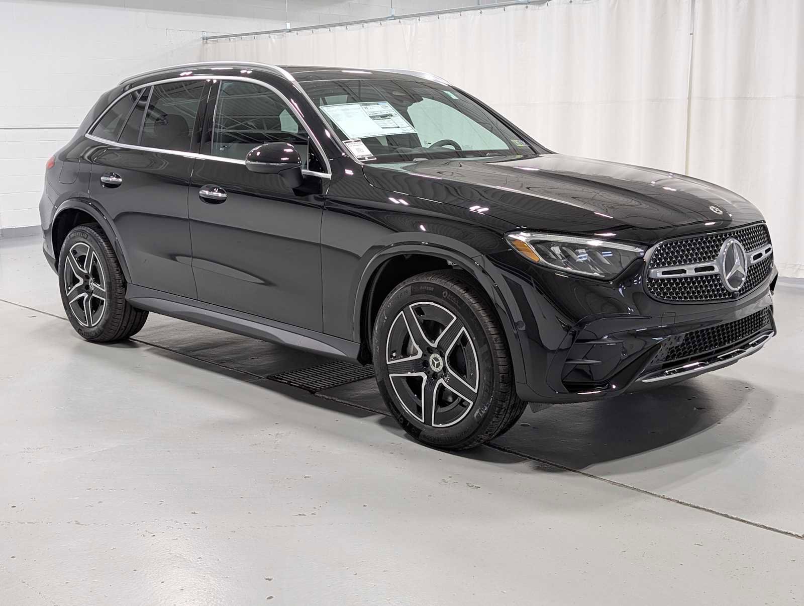 New 2026 Mercedes-Benz GLC 300 4MATIC image 6