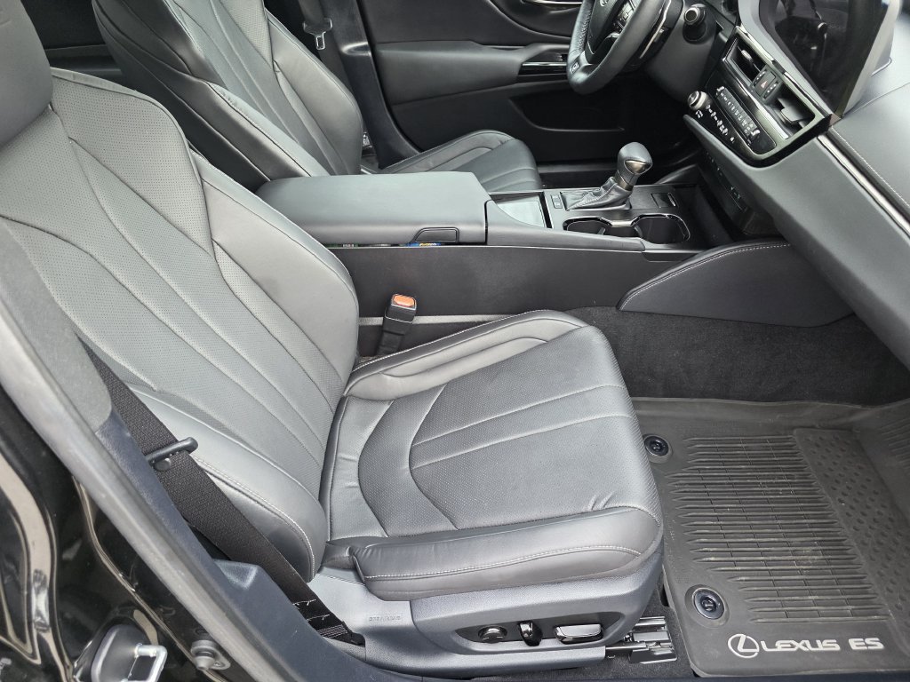 Certified 2024 Lexus ES 300h F Sport FWD image 21