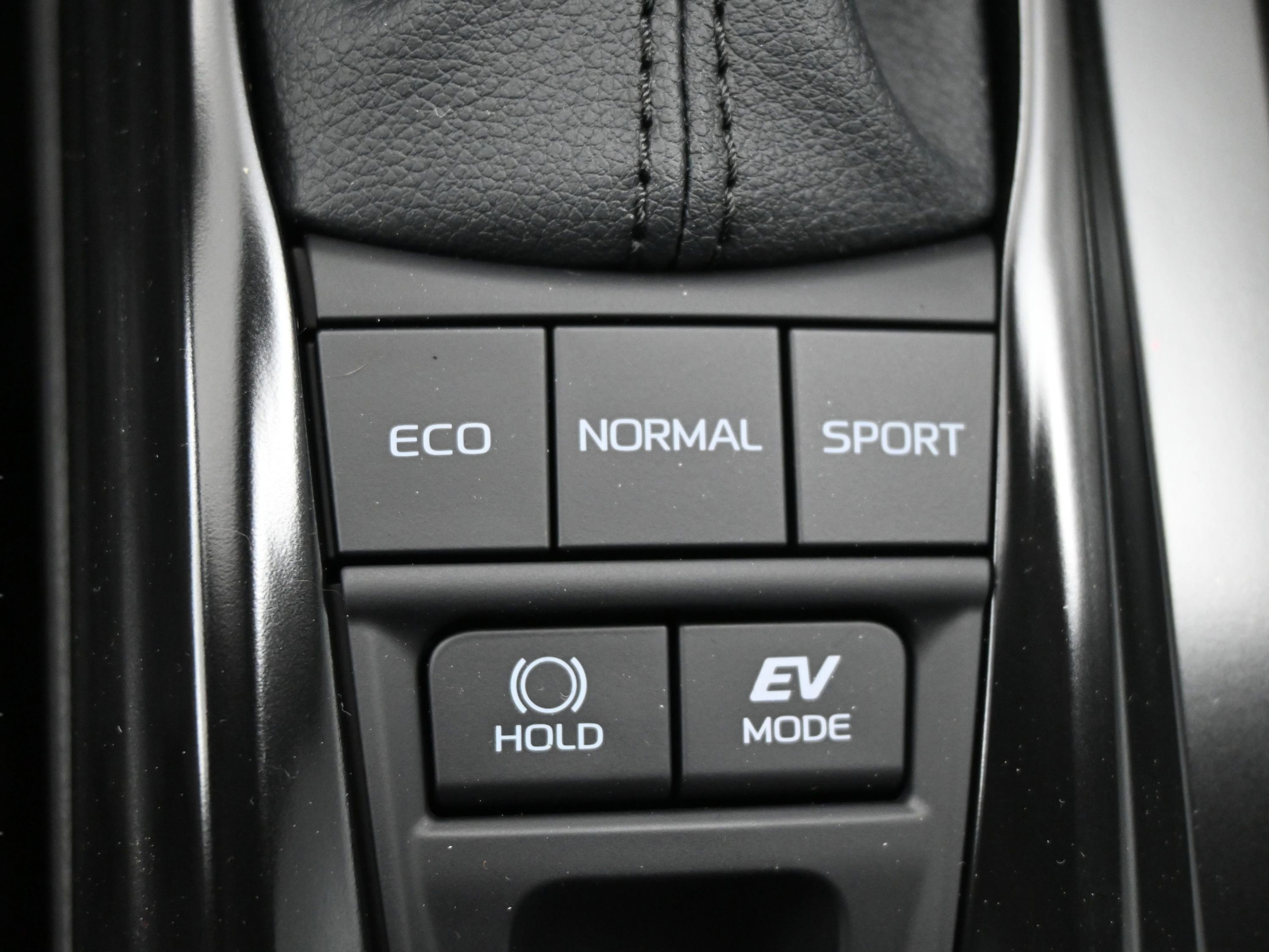 New 2026 Toyota Camry SE FWD image 28