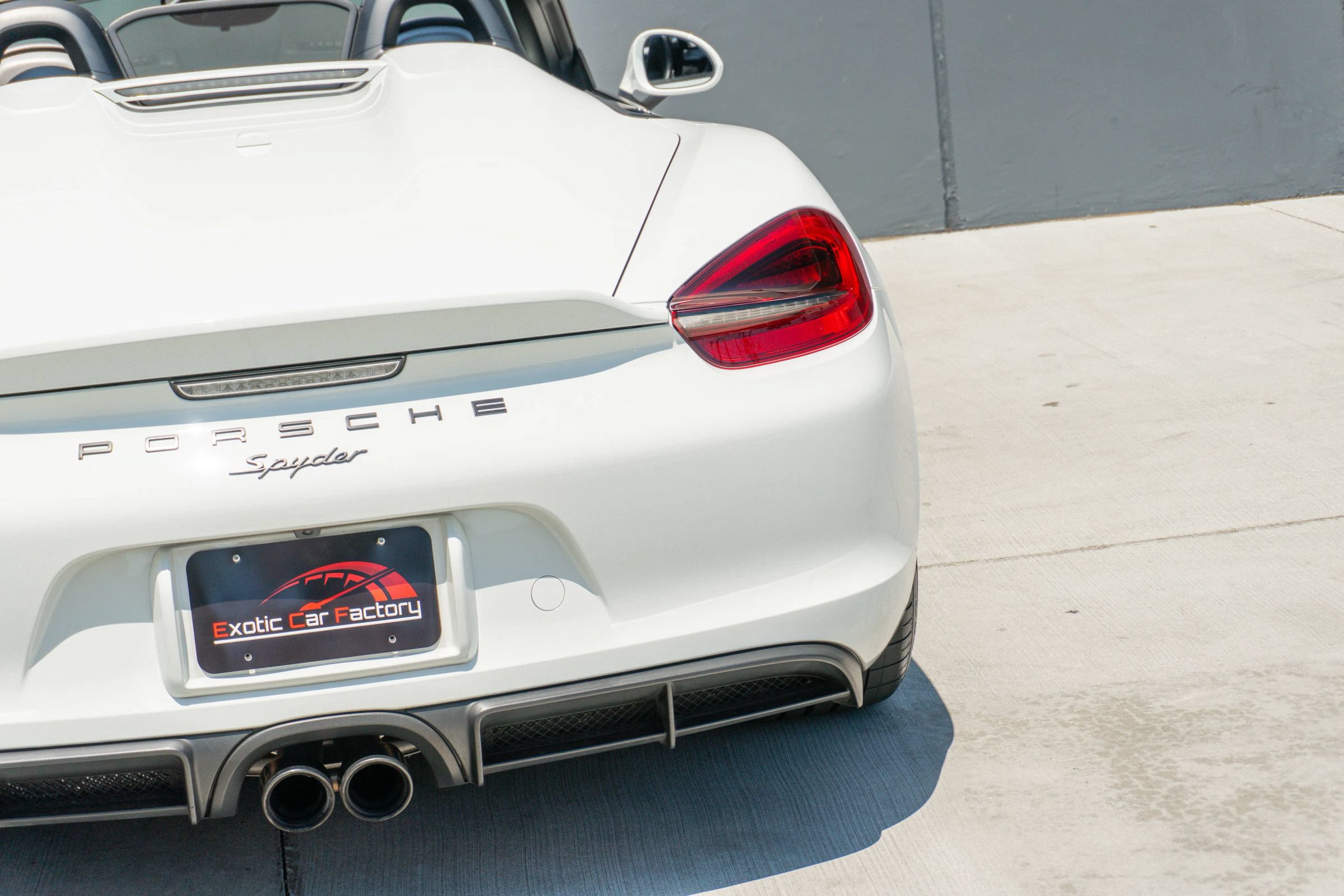 Used 2016 Porsche Boxster Spyder RWD image 44