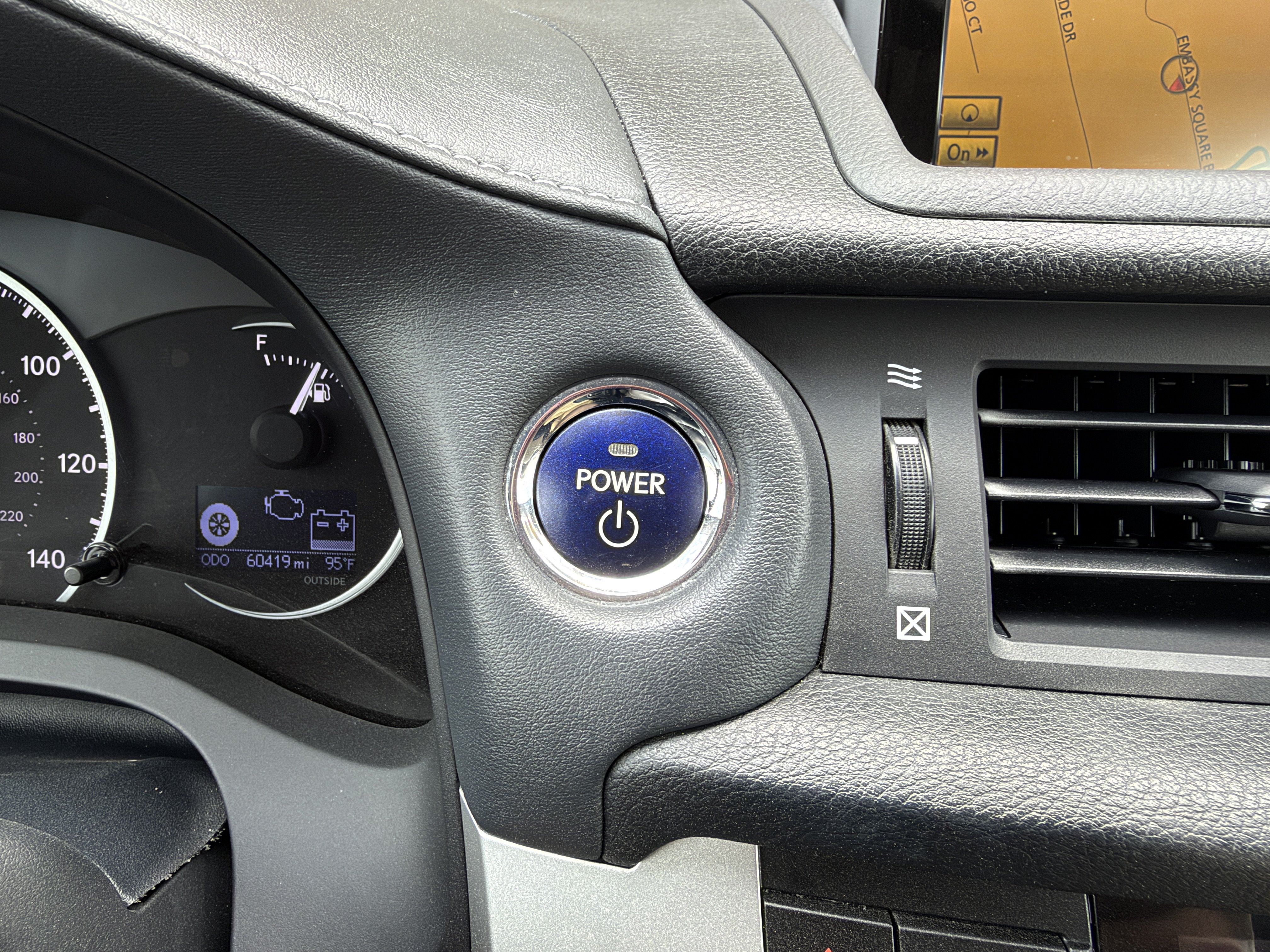 Used 2012 Lexus CT 200h Premium w/ Premium Audio Pkg FWD image 18