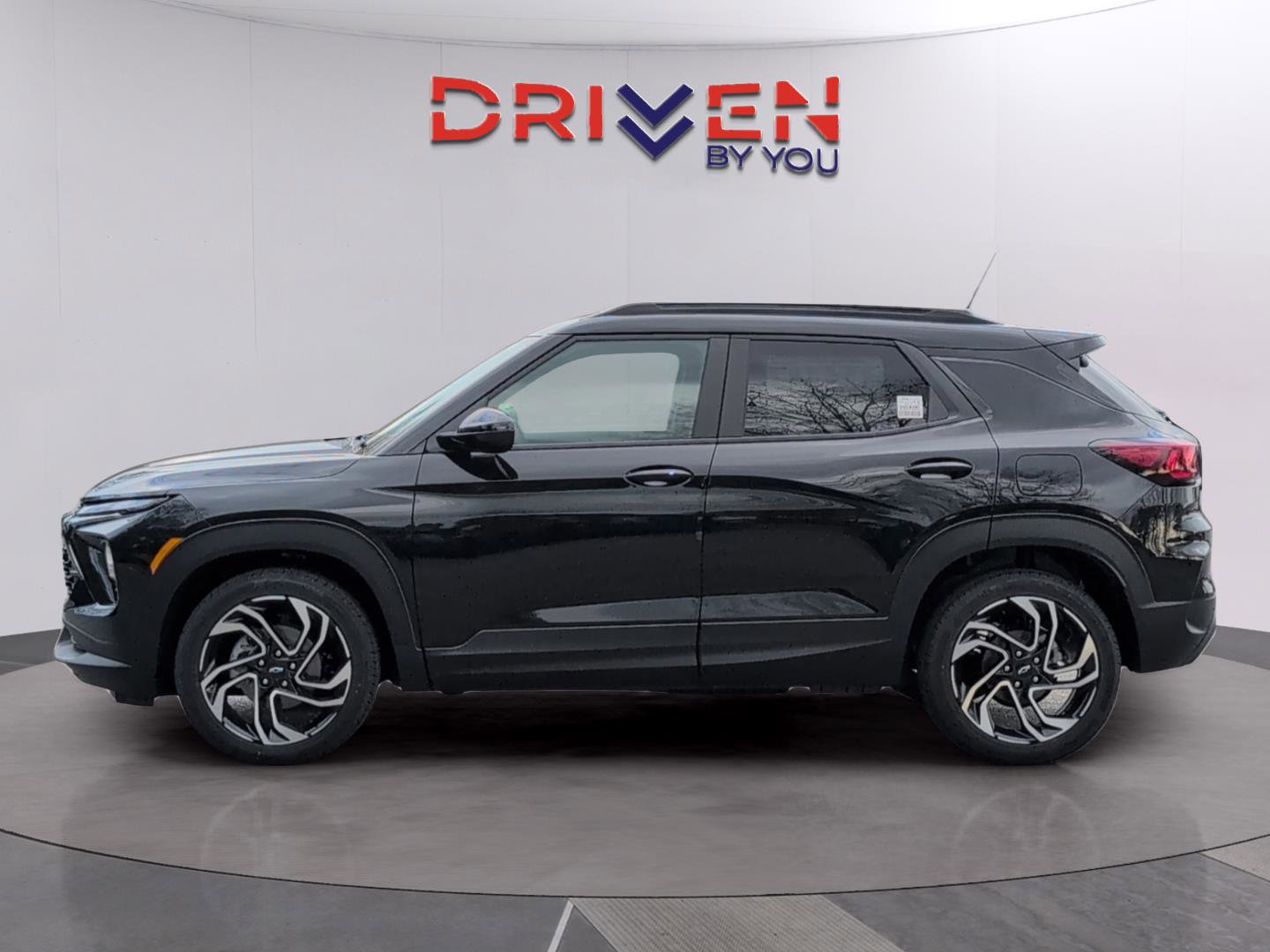 New 2026 Chevrolet TrailBlazer RS w/ Convenience Package image 2