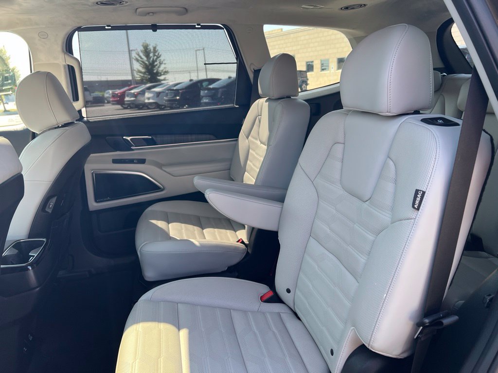 Used 2024 Kia Telluride SX Prestige AWD/4WD image 25