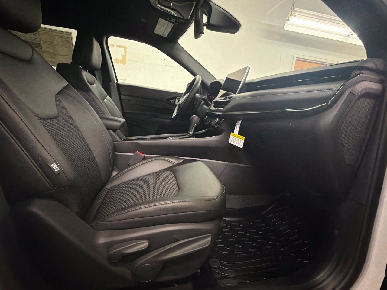 New 2026 Jeep Compass Latitude AWD/4WD image 14