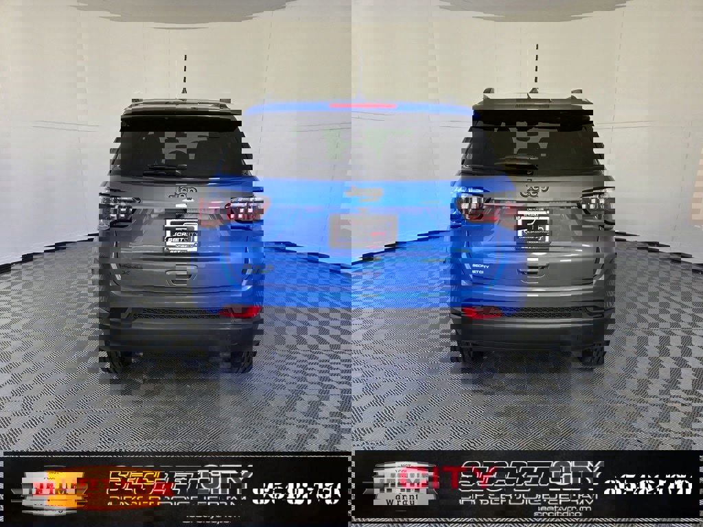 New 2026 Jeep Compass Latitude image 6