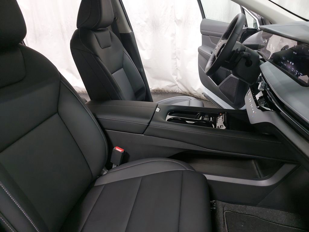 New 2025 Nissan Murano SV image 10