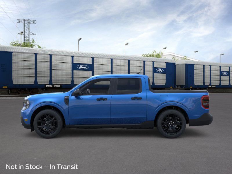 New 2026 Ford Maverick XLT image 3