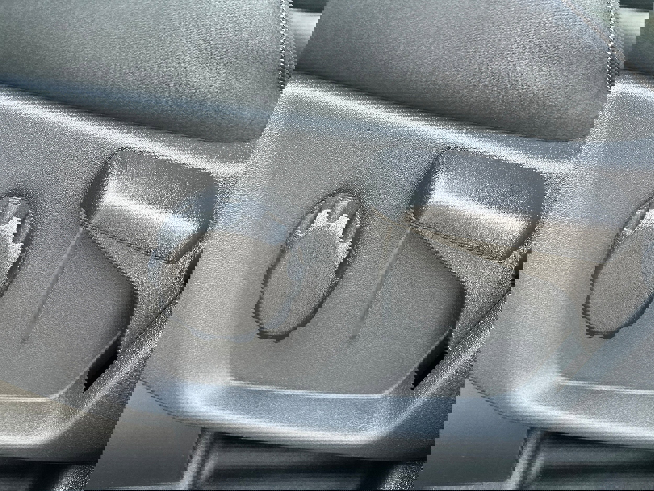 New 2026 Ford Bronco Badlands image 9