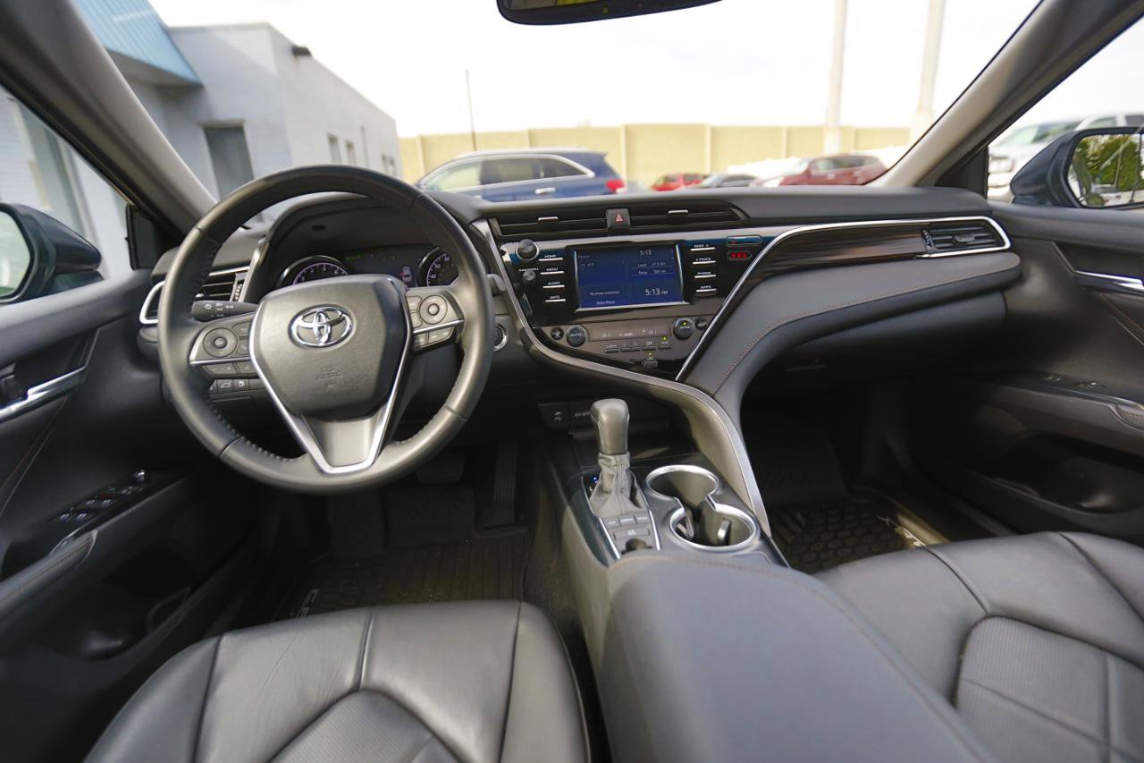 Used 2018 Toyota Camry XLE w/ Driver Assist Package FWD image 14