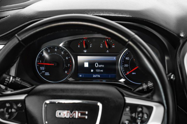 Used 2023 GMC Acadia SLT image 16