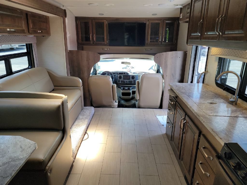 Used 2018 Ford E-450 and Econoline 450 Super Duty w/ Motorhome Prep Package RWD image 13