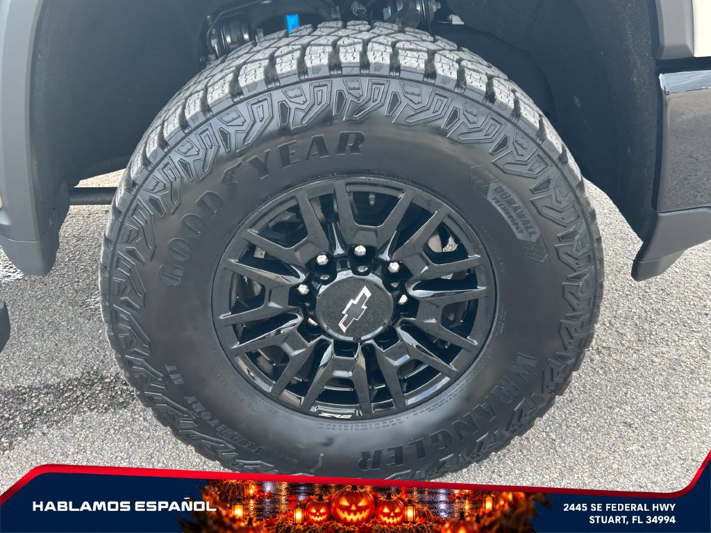 Certified 2026 Chevrolet Silverado 2500 ZR2 AWD/4WD image 21