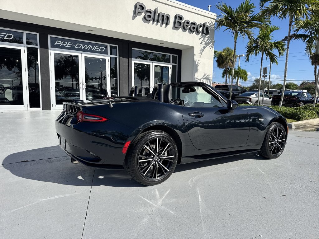 Used 2025 MAZDA MX-5 Miata Grand Touring w/ Appearance Package RWD image 24