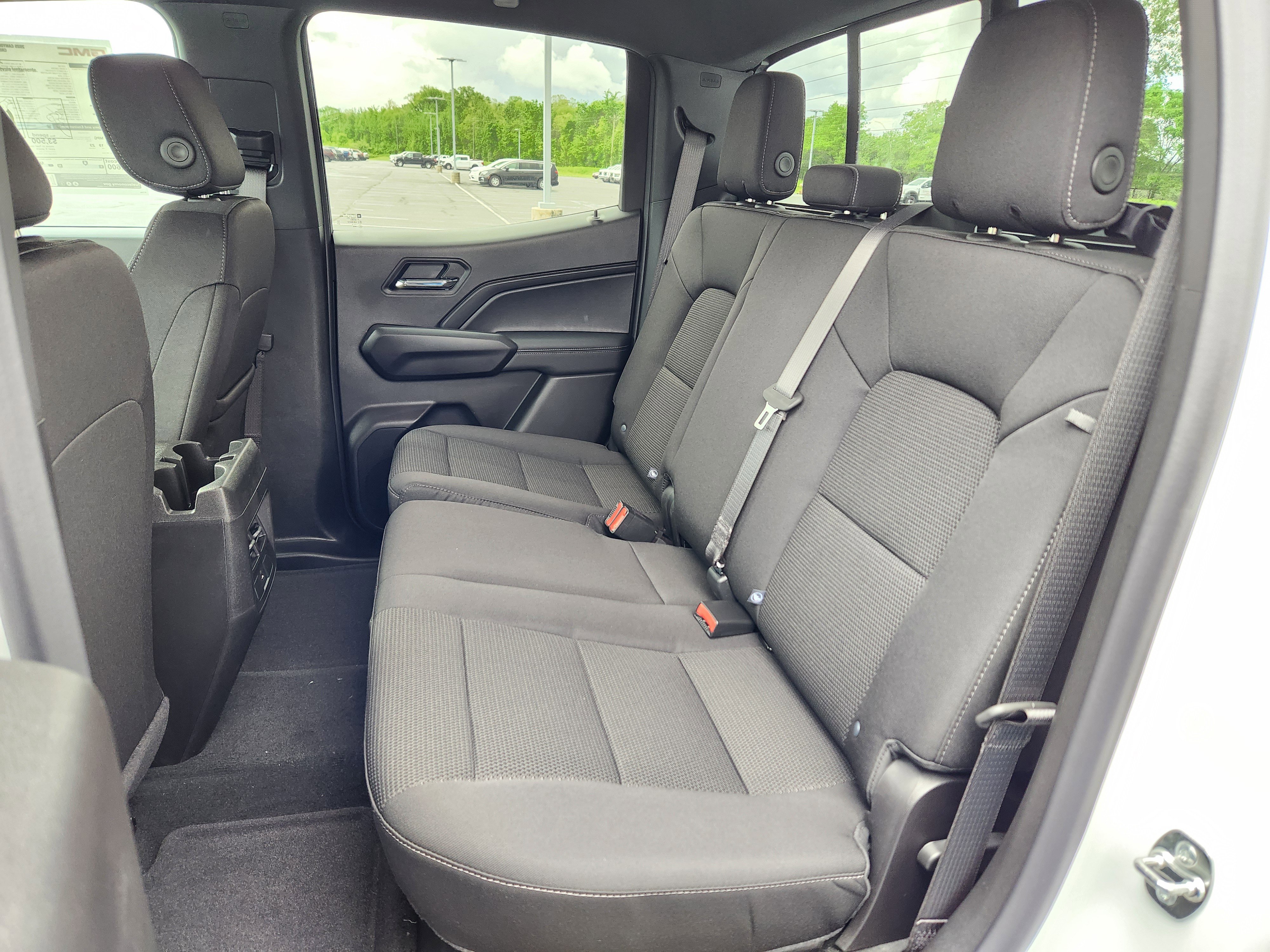 New 2025 GMC Canyon Elevation image 7