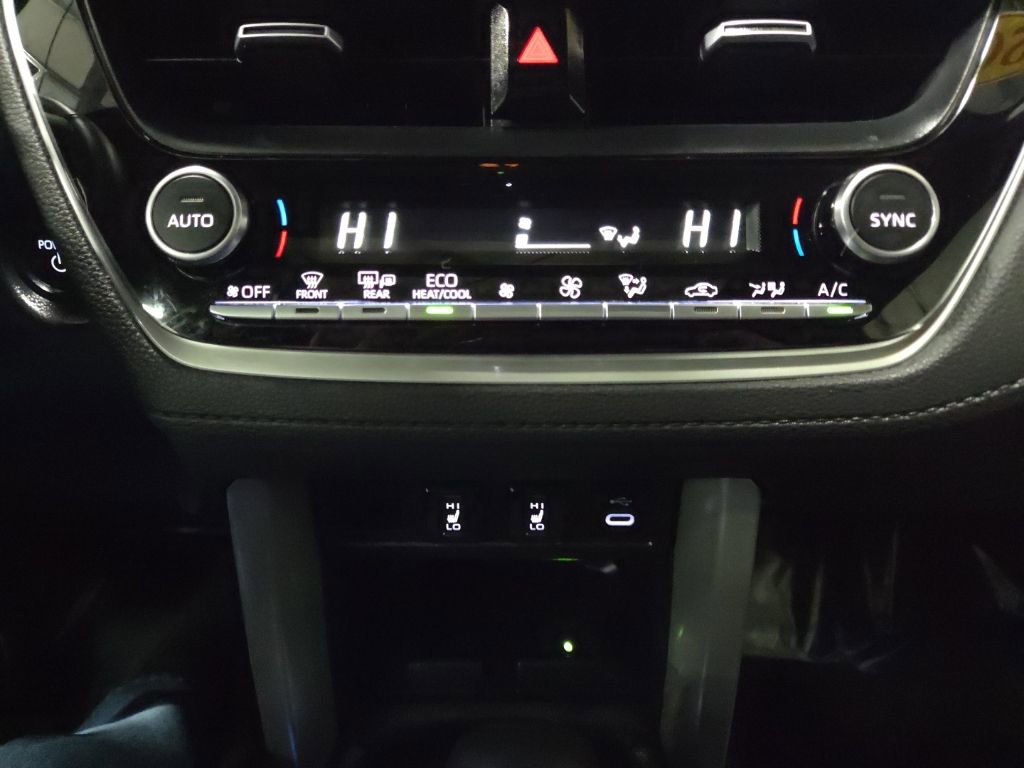 Used 2025 Toyota Corolla Cross AWD Hybrid w/ Convenience Package image 26