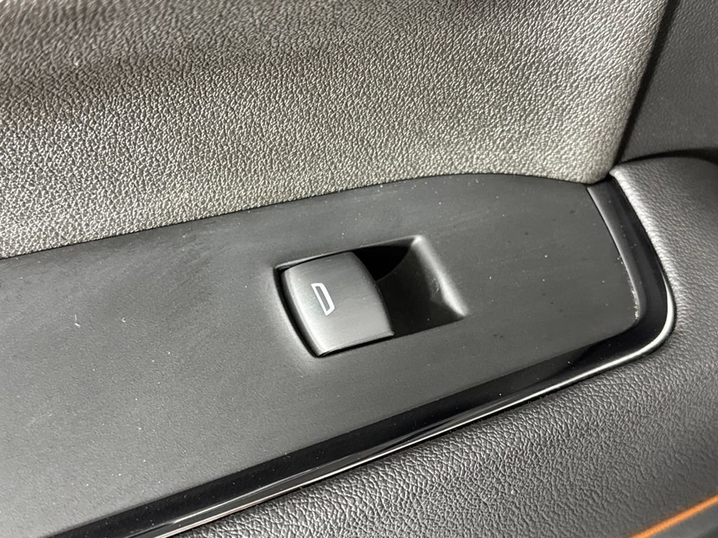 Certified 2025 GMC Sierra 1500 AT4 AWD/4WD image 34