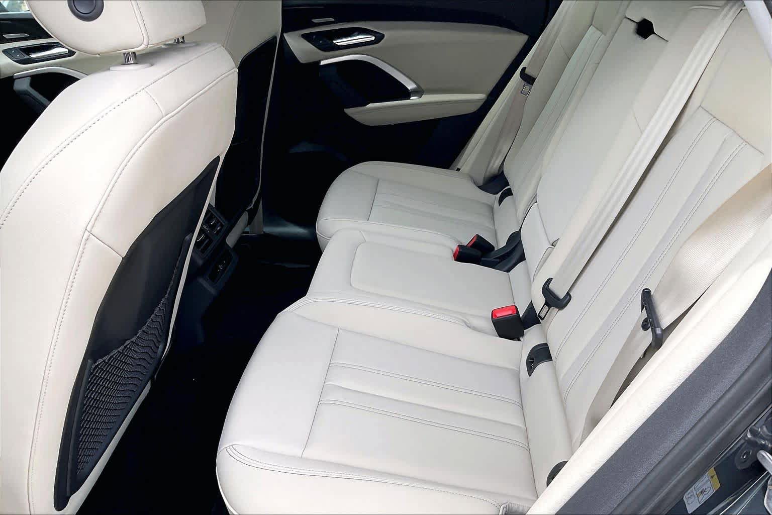 New 2026 Audi Q5 Premium AWD/4WD image 17