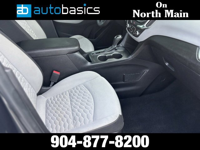 Used 2018 Chevrolet Equinox LS image 11
