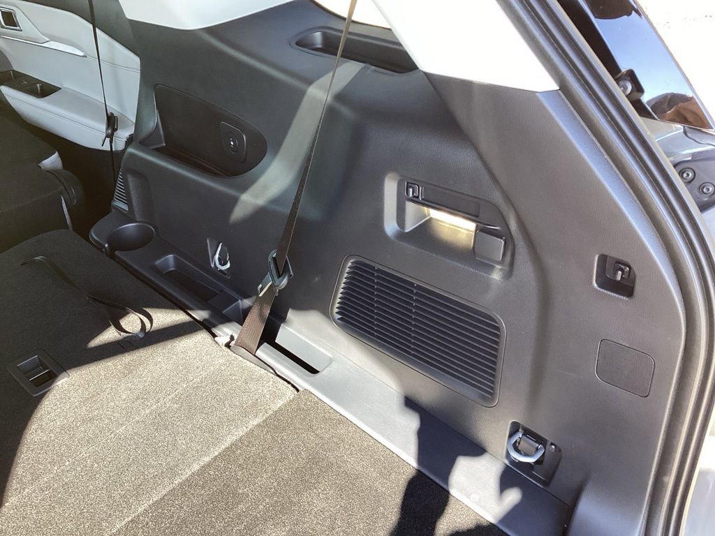 New 2026 Ford Explorer Active w/ Active Comfort Package image 14