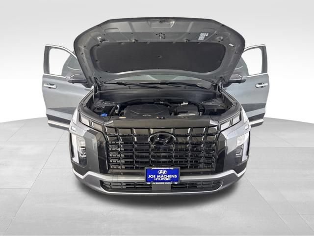 Used 2023 Hyundai Palisade Limited FWD image 15