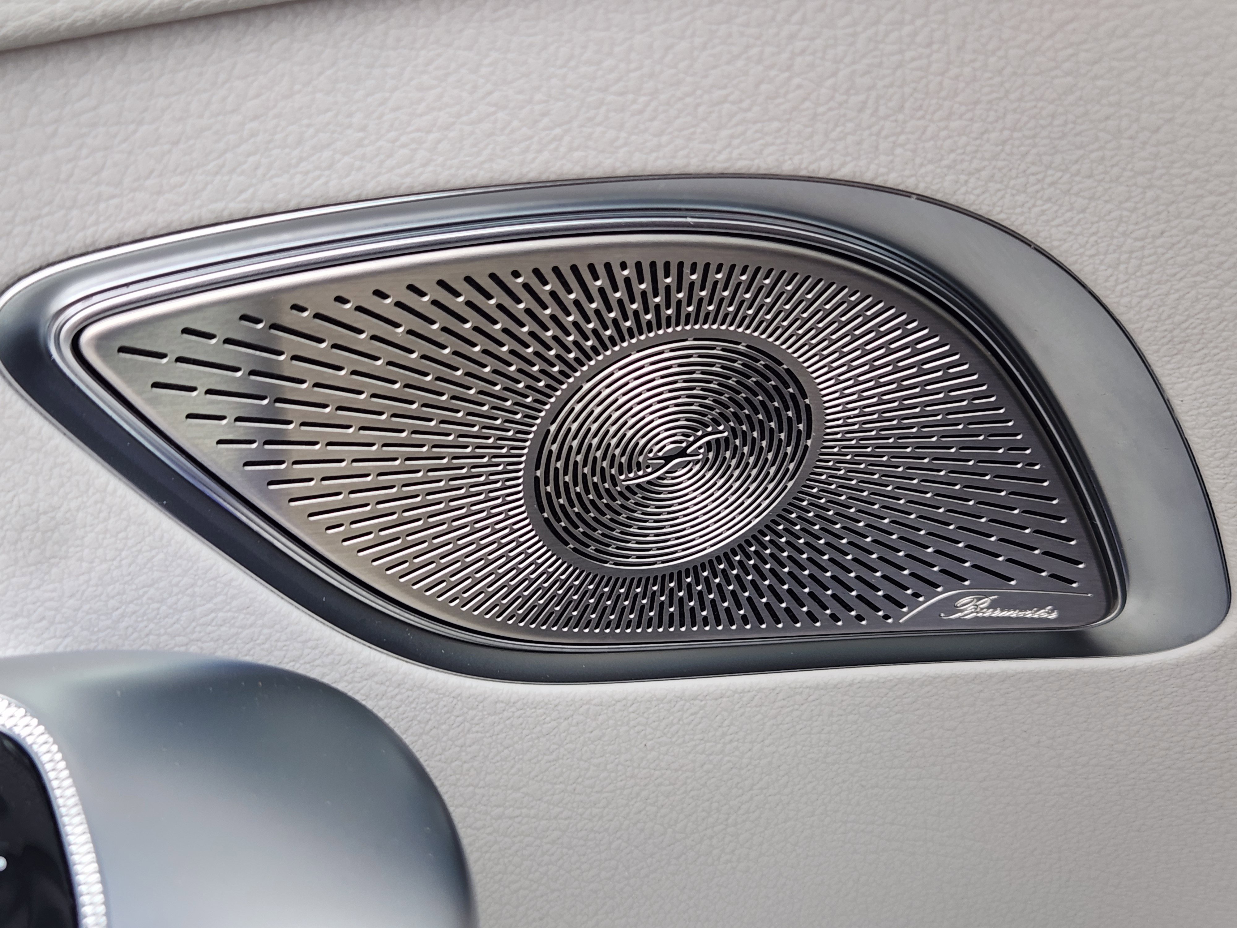 Used 2023 Mercedes-Benz EQE 350+ SUV image 23