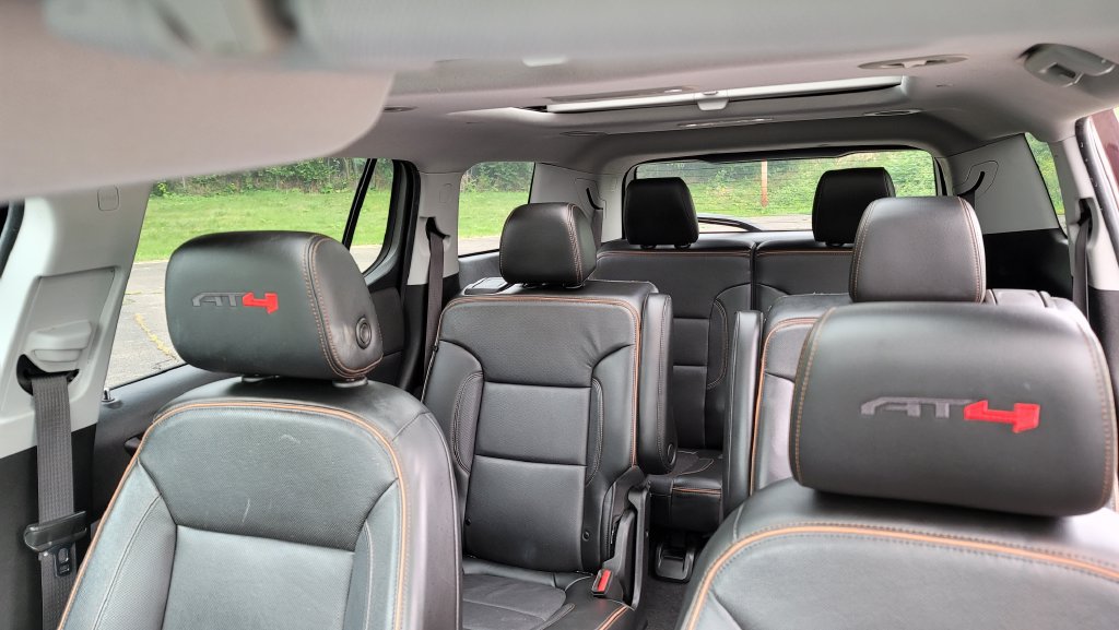 Used 2020 GMC Acadia AT4 AWD/4WD image 25