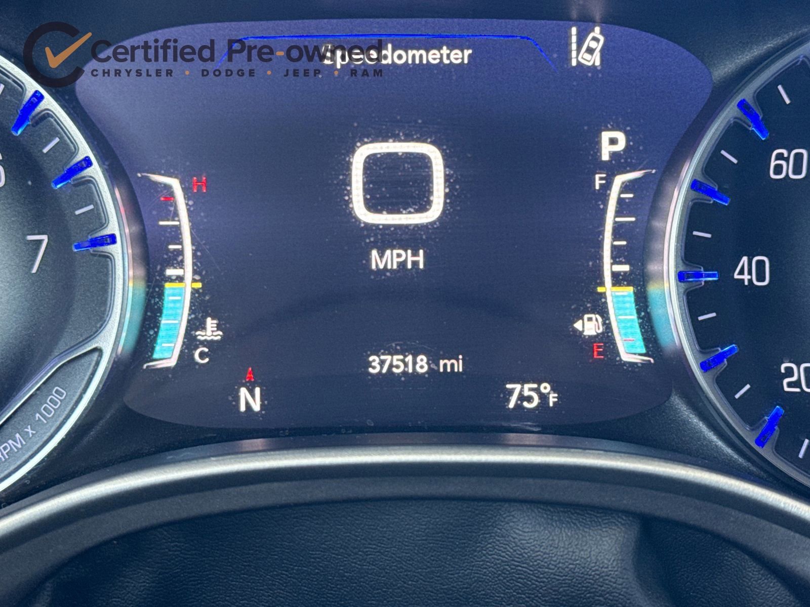 Used 2022 Chrysler Pacifica Touring-L FWD image 29