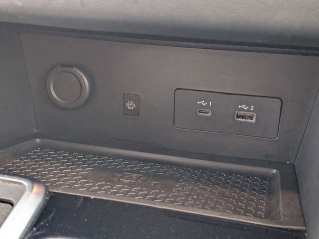 Used 2023 Nissan Pathfinder SL w/ Black Appearance Package image 24