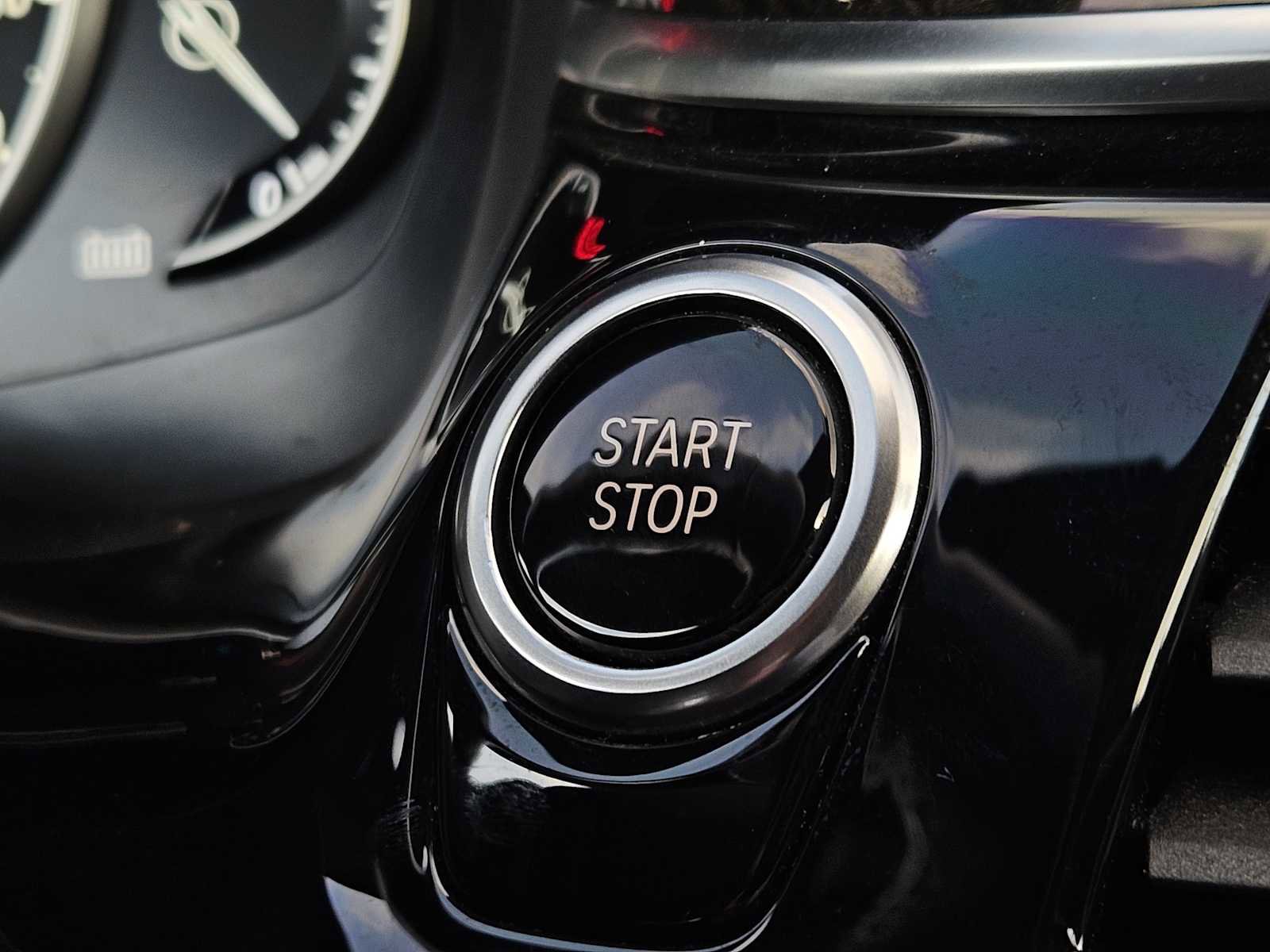 Used 2018 BMW 530e image 20