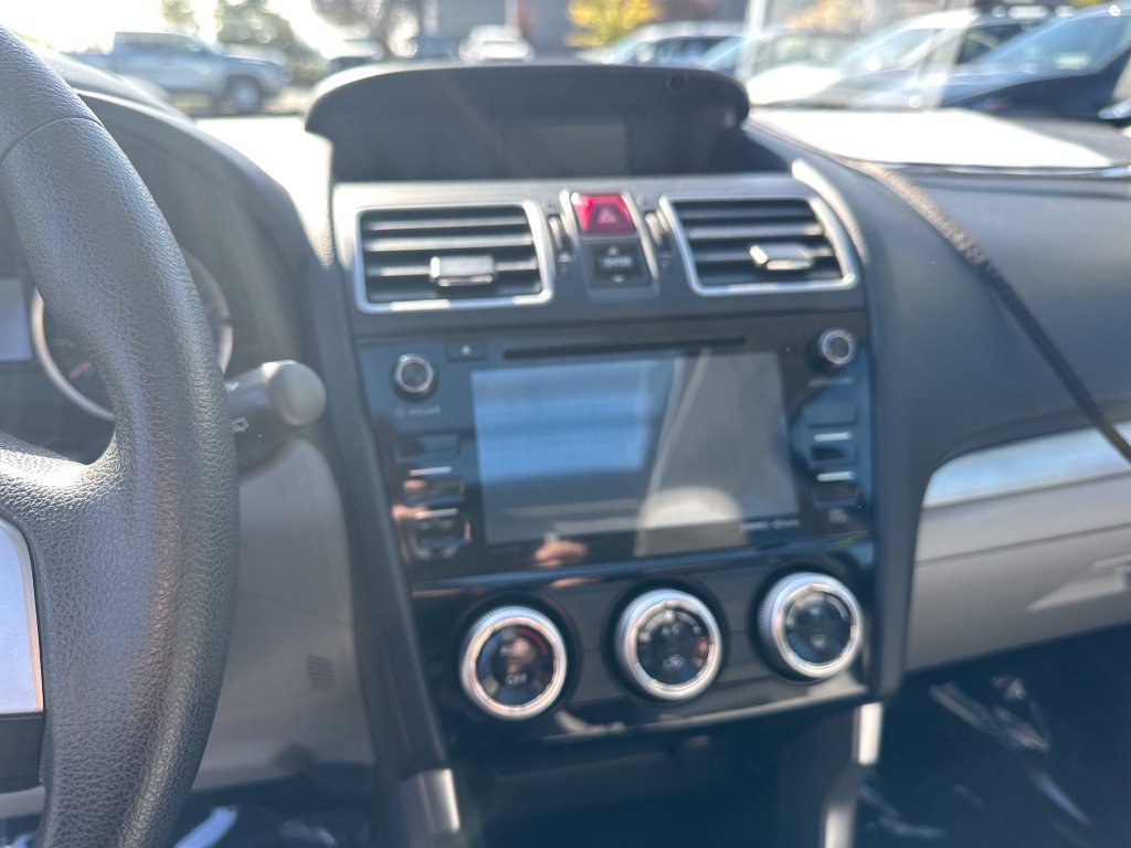 Used 2018 Subaru Forester 2.5i Premium w/ Protection Package #3 AWD/4WD image 22