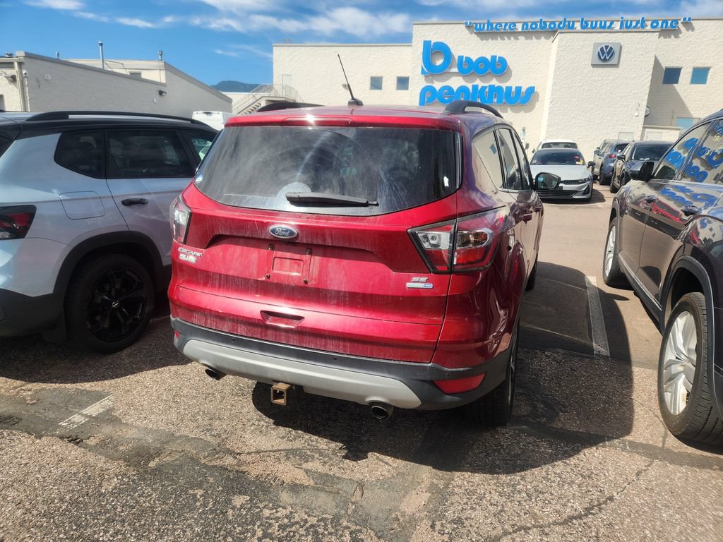 Used 2017 Ford Escape SE w/ Equipment Group 201A AWD/4WD image 9