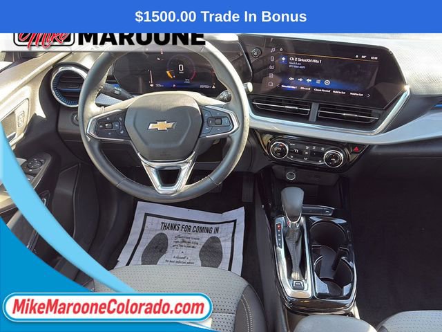 Certified 2025 Chevrolet Trax LT w/ LT Convenience Package FWD image 16