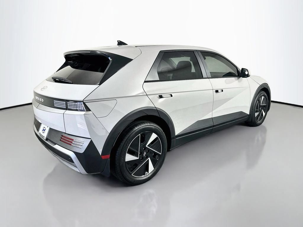 New 2026 Hyundai Ioniq 5 SEL RWD image 5