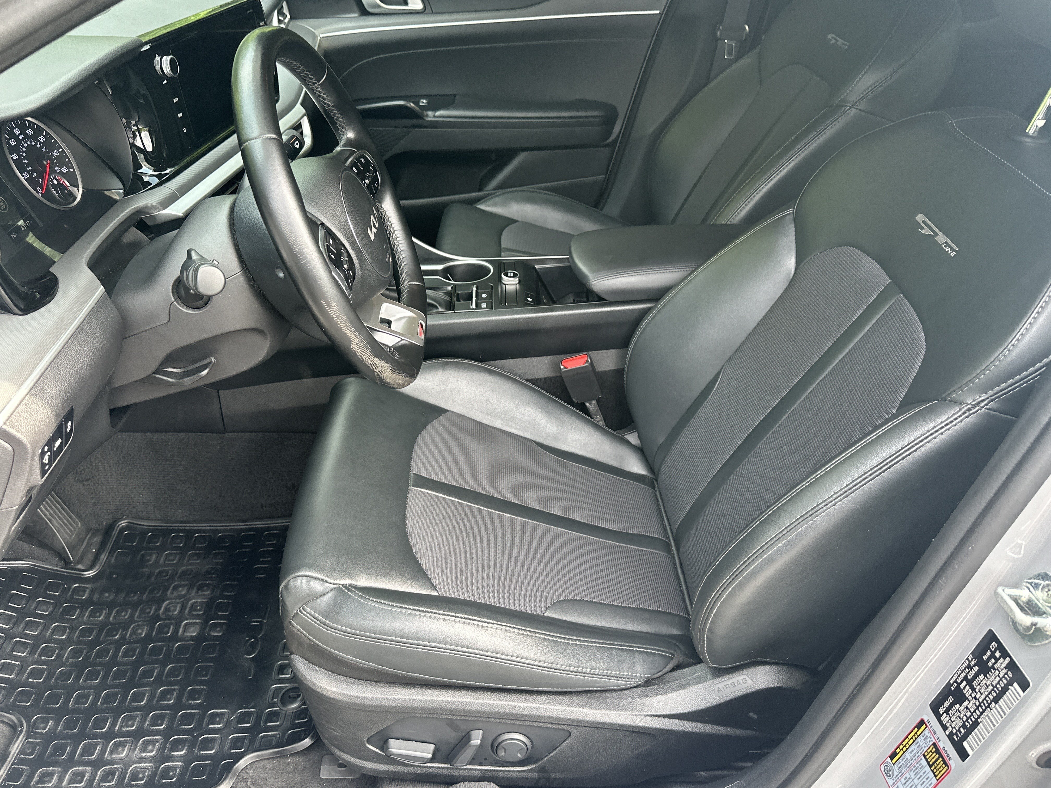 Used 2022 Kia K5 GT-Line FWD image 11