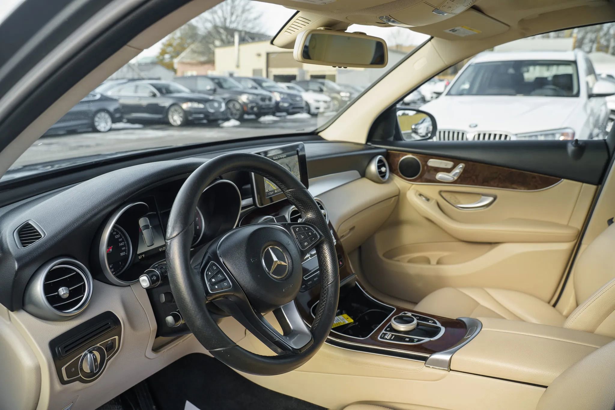 Used 2018 Mercedes-Benz GLC 300 GLC 300 4MATIC Sport Utility 4 image 6