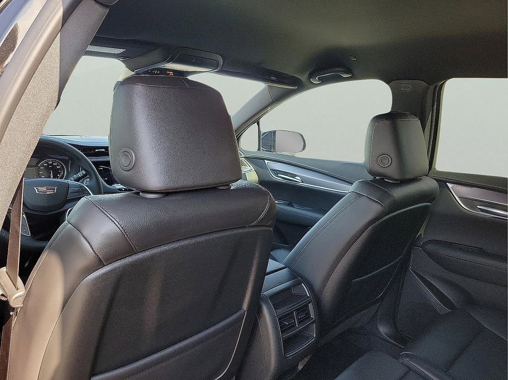 New 2025 Cadillac XT5 Luxury w/ LPO, Floor Liner Package FWD image 12