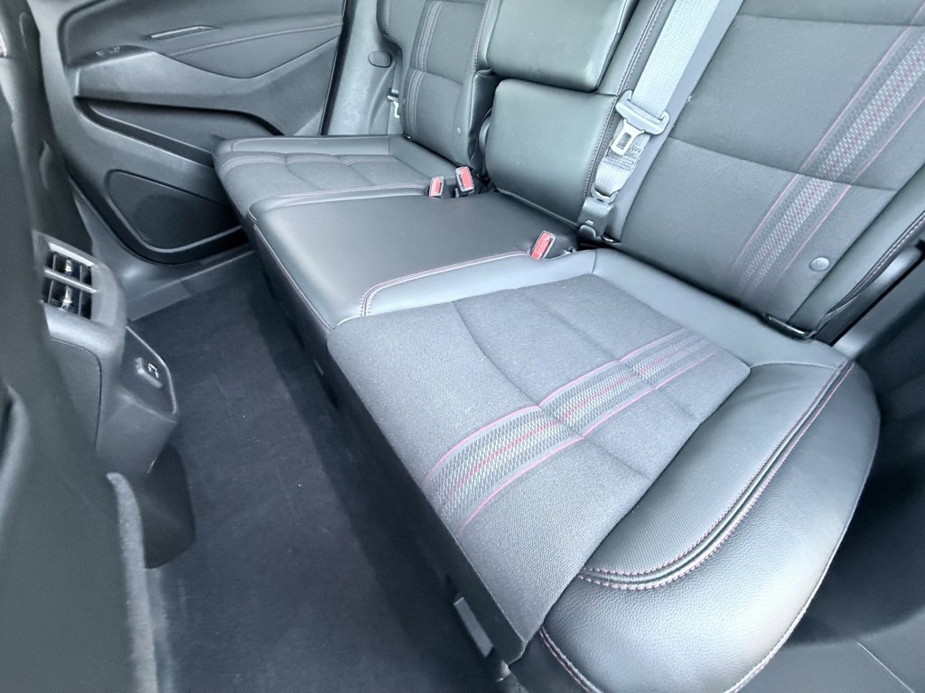 Used 2022 Chevrolet Equinox RS w/ LPO, Floor Liner Package image 27