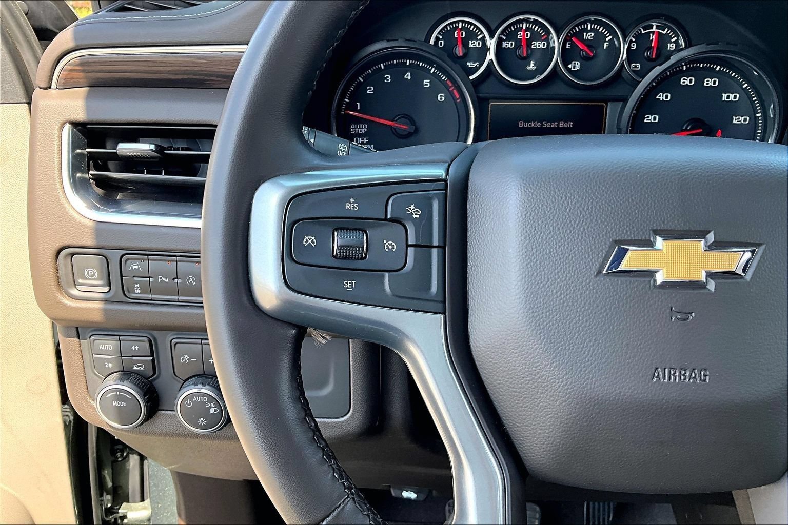 Used 2023 Chevrolet Tahoe LS AWD/4WD image 19