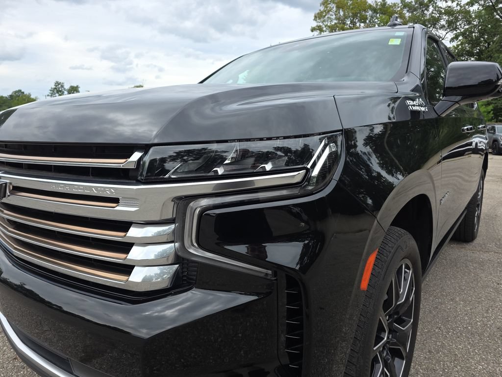 Certified 2024 Chevrolet Tahoe High Country AWD/4WD image 35